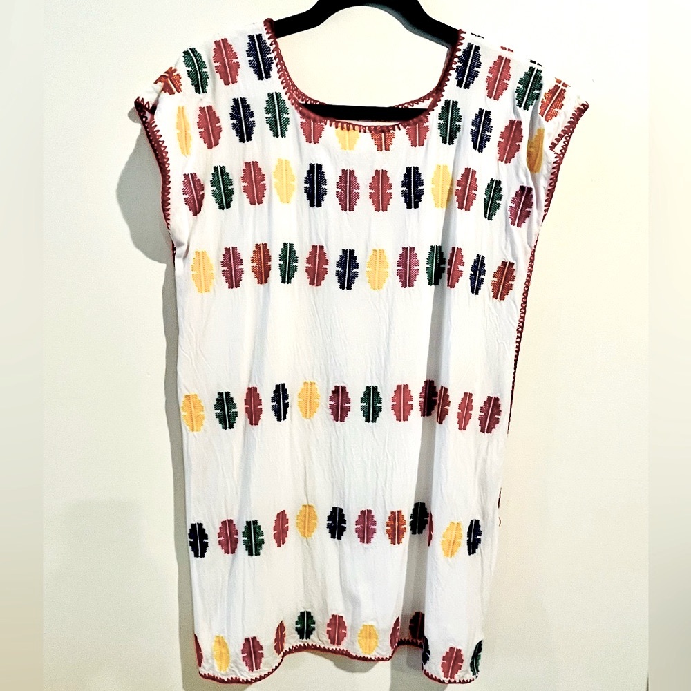 J.Marie Mexican- inspired Embroidered Boho Tunic, blouse,top. XS